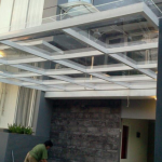 kanopi kaca tempered